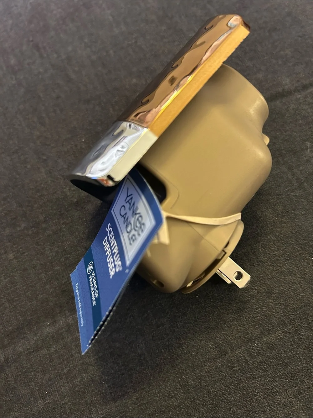 Yankee Candle Hammered Metallic Gold and Silver ScentPlug Cap